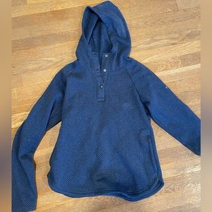 Used blue Columbia sweatshirt